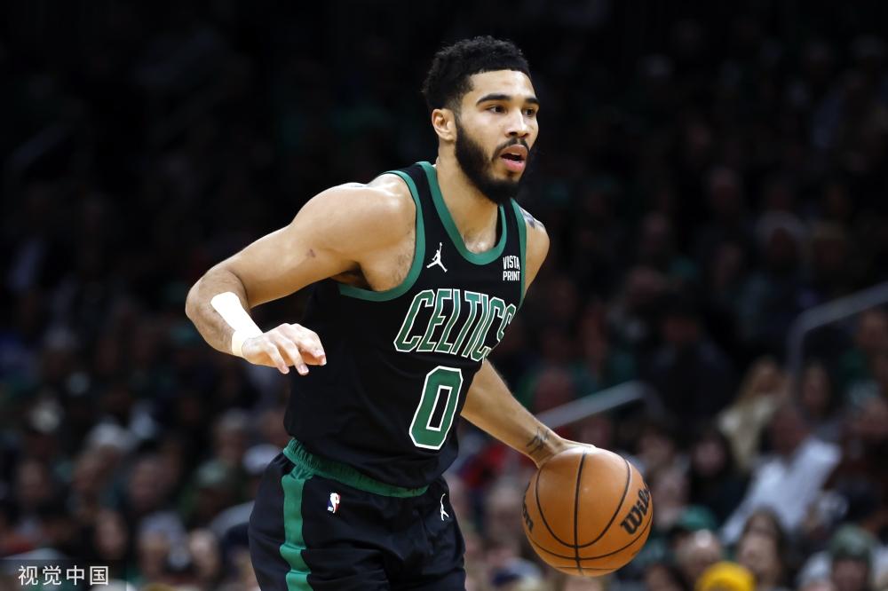 因他对足球 因他对足球