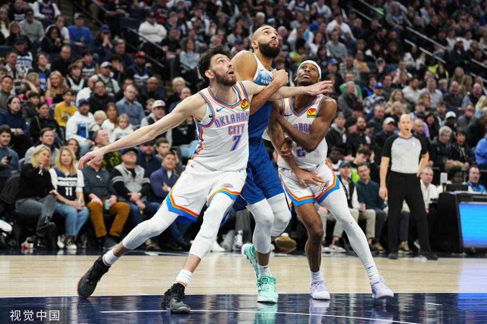 在经历阵痛 在经历阵痛