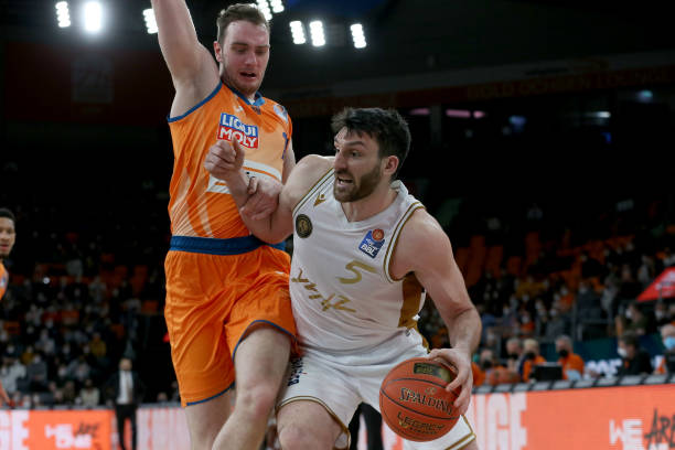 很多数据无 很多数据无